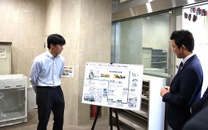 安江文部科学大臣政務官が熊本キャンパスを視察
