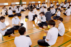 建築社会デザイン工学科が学科合同ホームルーム開催