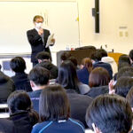 講演会「英語で一歩先へ！」